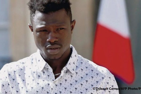 mamoudou gassama naturalisation